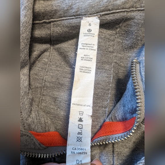 Lululemon Cropped Journey Jacket - Light Grey - Size 6 - Picture 3 of 6